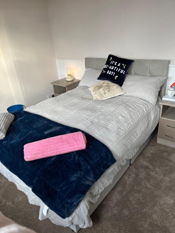Jedburgh Guest House คลีทอร์ปส์ ภายนอก รูปภาพ